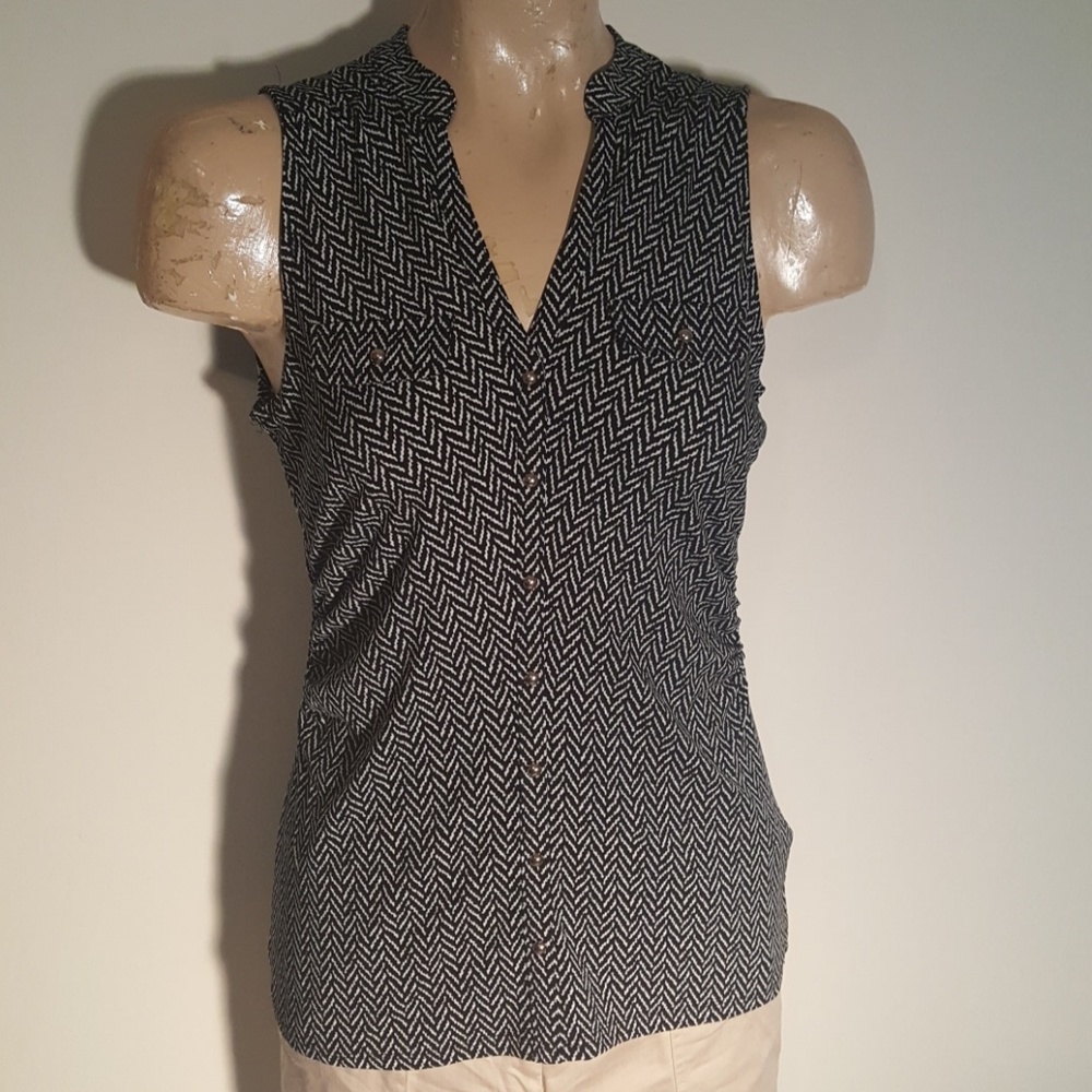 WHBM sleeveless top xs